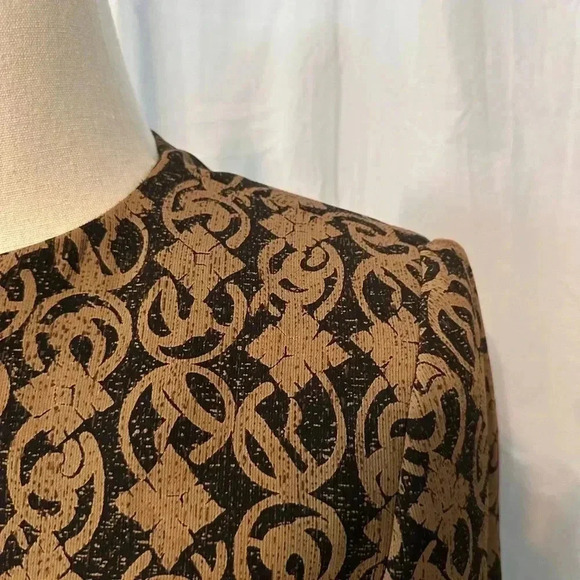 Rena Rowan Blazer. Black/Gold. Button Down. SZ 6. Dressy. Shoulder Pads. Lined. - Picture 5 of 7